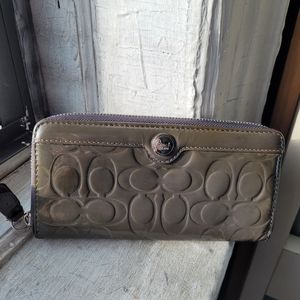 Coach wallet